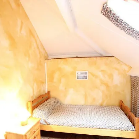 Le Pavillon Du Manoir De Brion * Dragey